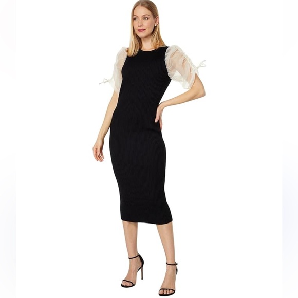 En Saison Dresses & Skirts - En Saidon Emerson ribbed knit puff shoulder midi dress XS
